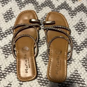Sandals gold shimmer